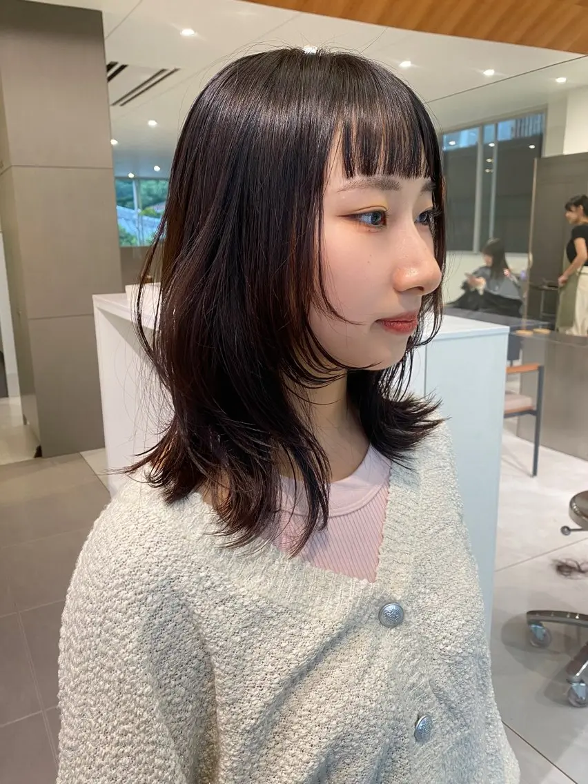ミディアム レイヤーカット オン眉 🎀透明感× 暖色カラーつな🎀のヘアスタイル