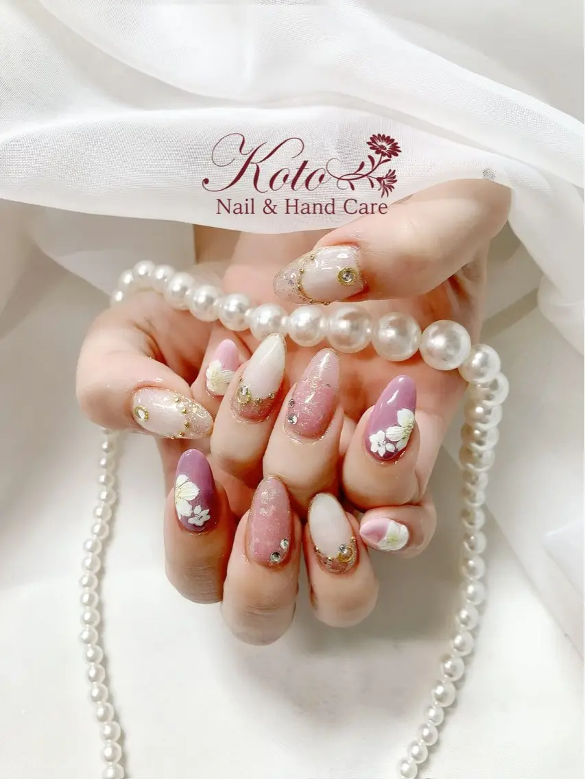 ネイル 長さ出し ジェルネイル 持ち込み ニュアンスネイル 赤色 ハンドネイル Nail Salon KOTOのネイルデザイン