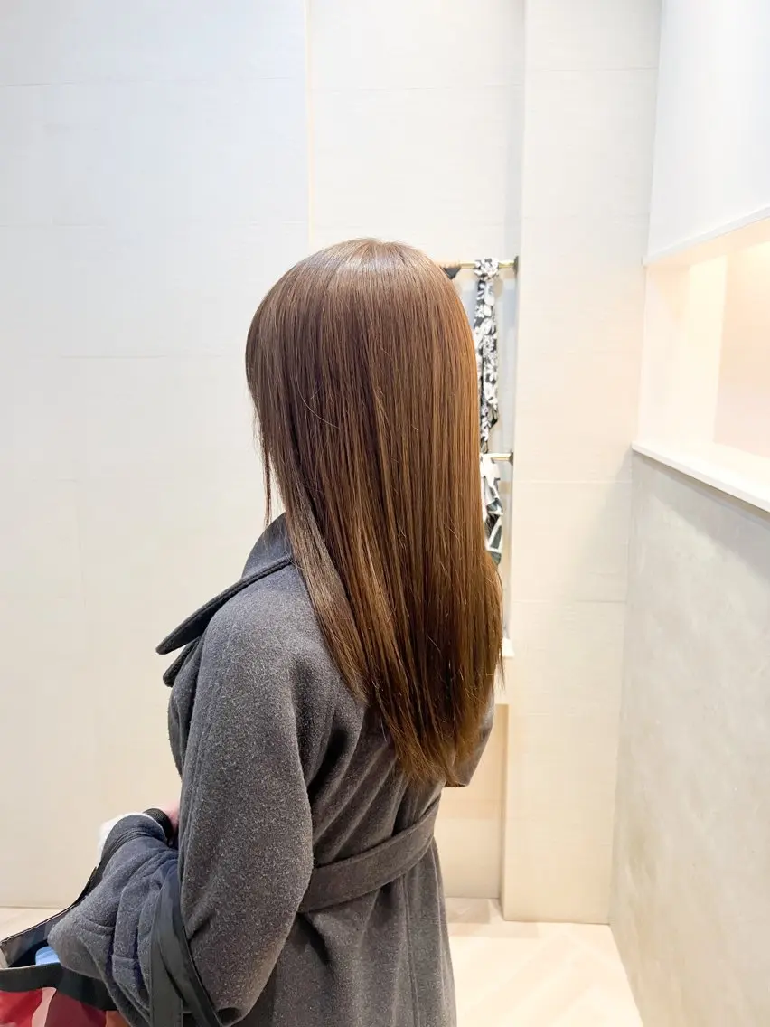 ロング カラー ベージュカラー 透明感カラー オリーブベージュ ヘアカラー トリートメント 艶カラー/透明感 /ヒグチアオイのヘアスタイル