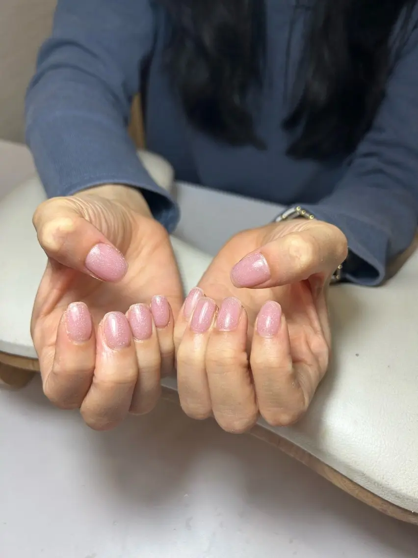 ネイル ハンドネイル 🎀 アネラ しま  🎀のネイルデザイン