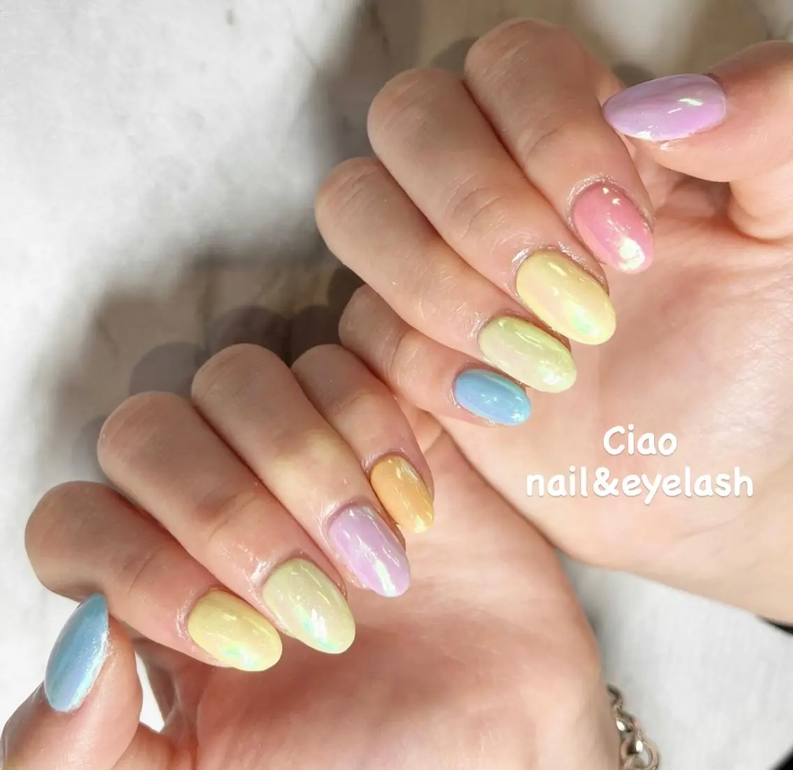 ネイル オーロラネイル パステルネイル 春ネイル #Amin nail salonのネイルデザイン