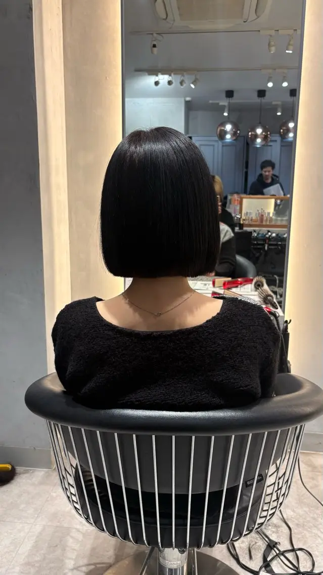 ショート ボブ mio🐶💗カット /艶カラー/矯正のヘアスタイル