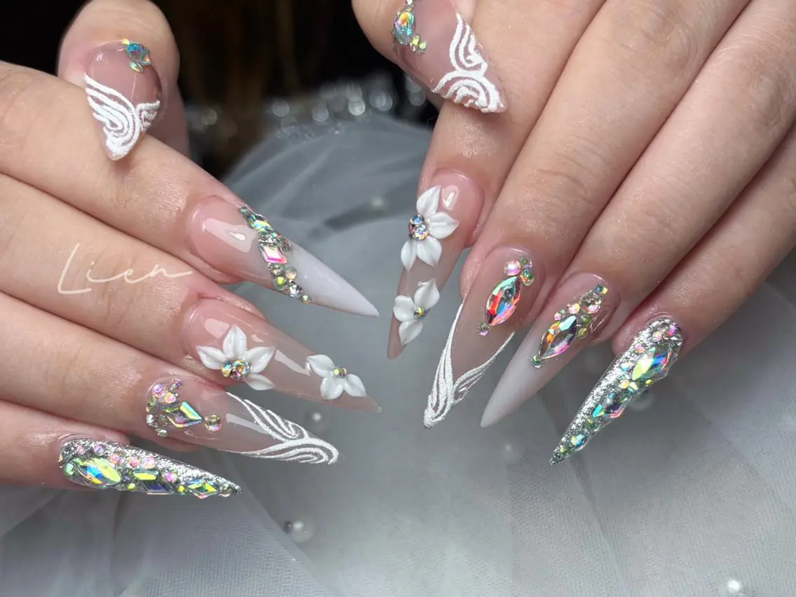ネイル 🎀lien nail🫧rioのネイルデザイン
