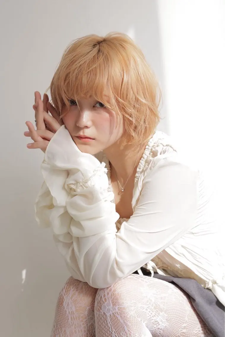 ミディアム ヘアカラー 前田 さくらのヘアスタイル