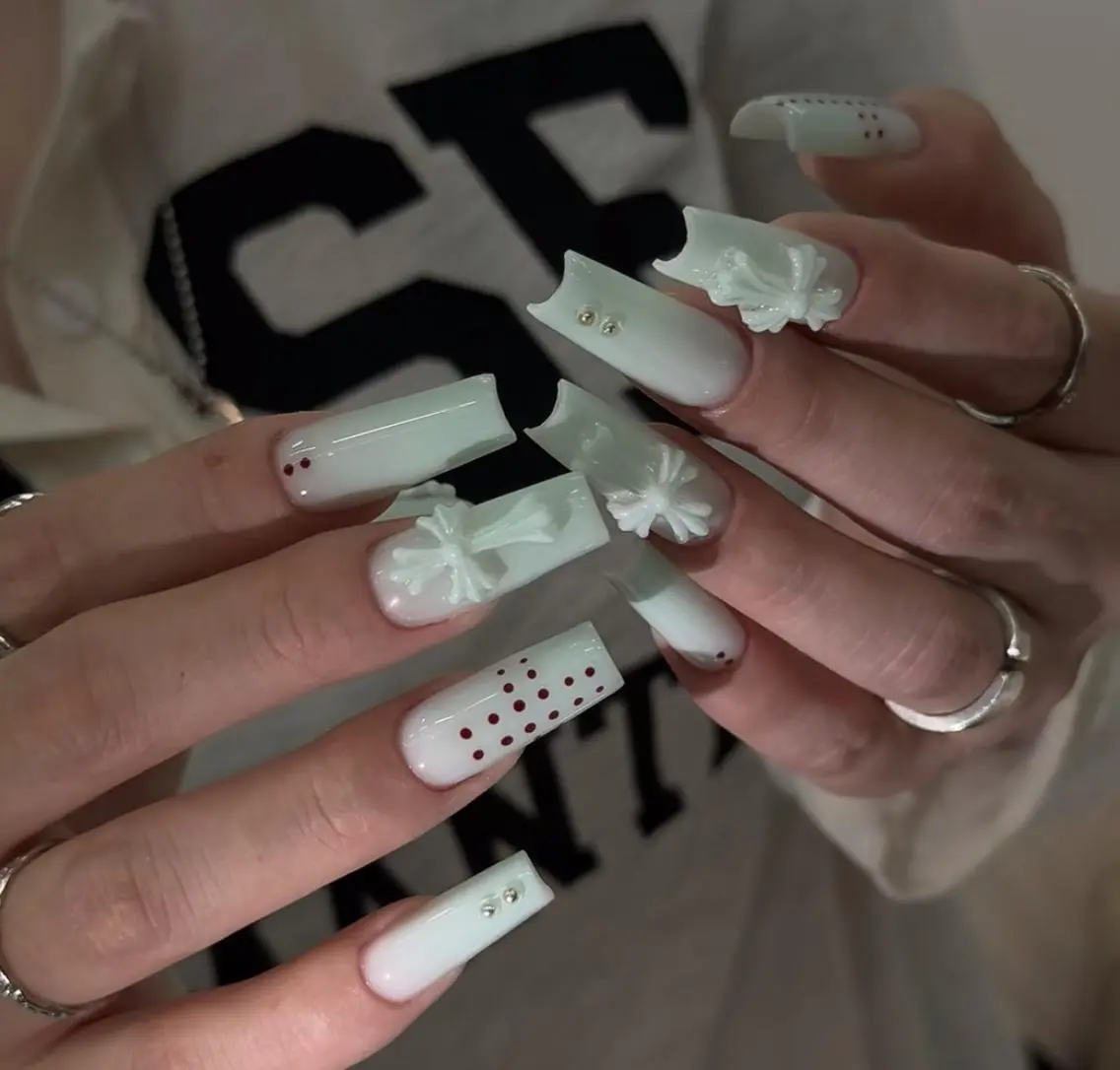 ネイル ハンドネイル 🎀 UU_nailのネイルデザイン