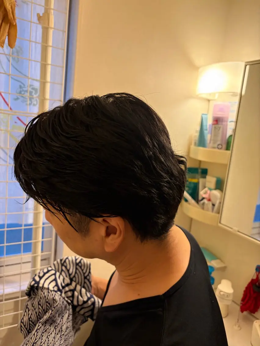 メンズ 刈り上げ ヘアカラー ワンカラー💥池田 将💥のヘアスタイル