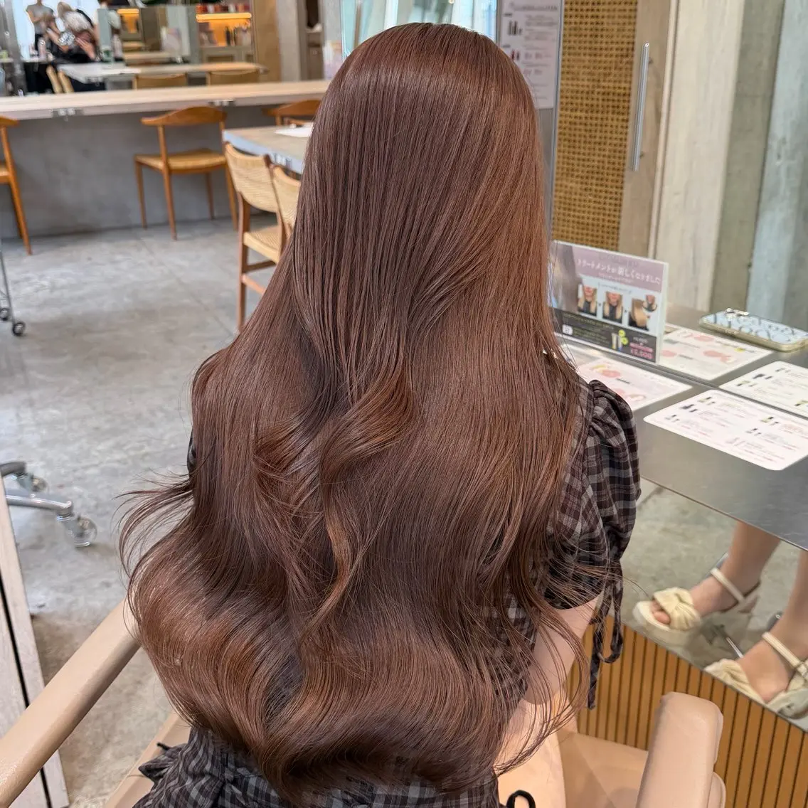 セミロング カラー ブリーチ ブラウンカラー ブリーチなしカラー ヘアカラー 色落ちまで可愛い ヘーゼルベージュ🤎のヘアスタイル