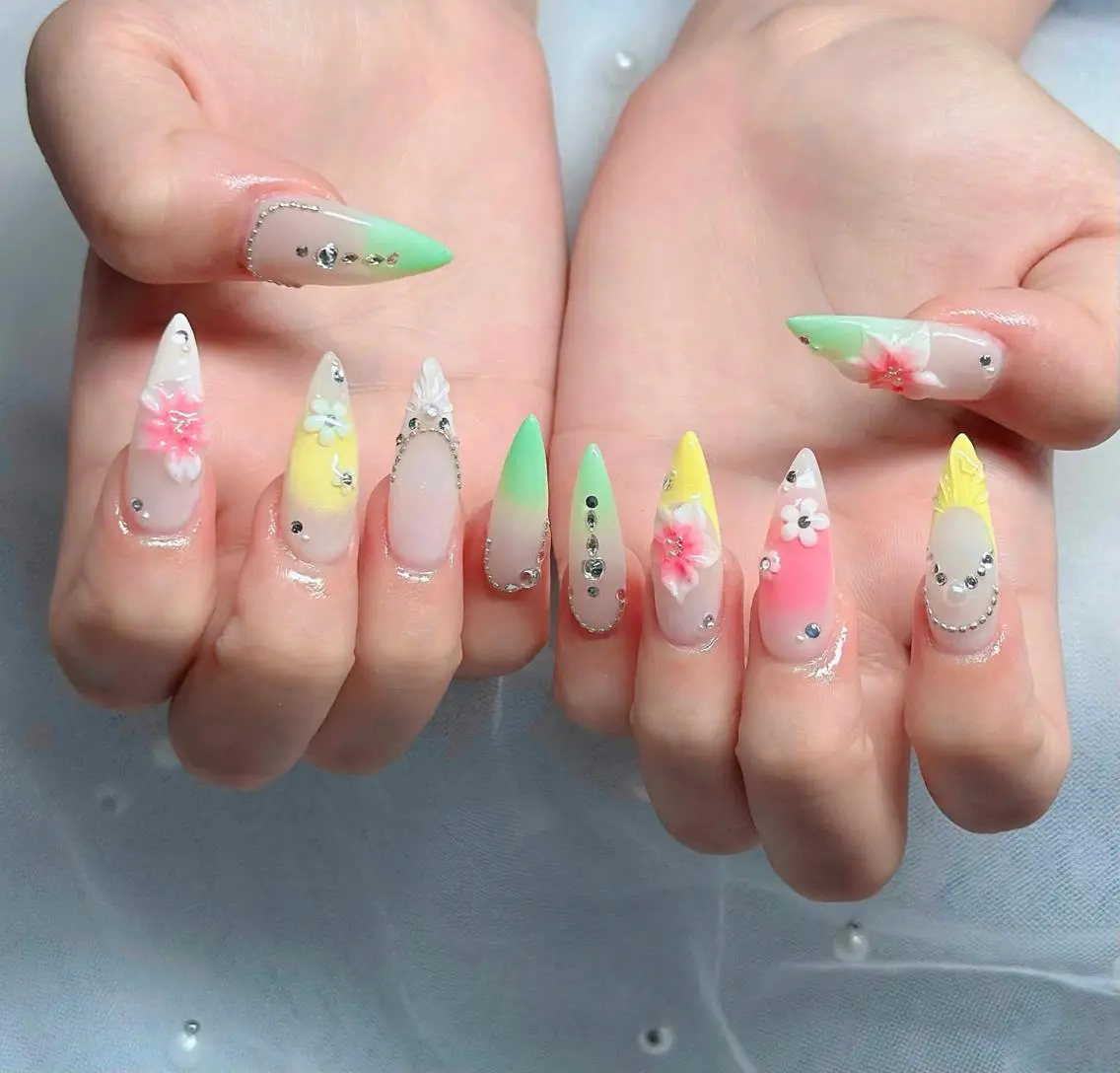 ネイル フレンチネイル ジェルネイル ハロウィン 韓国ネイル マグネットネイル ハンドネイル H.baby Nail Salonのネイルデザイン