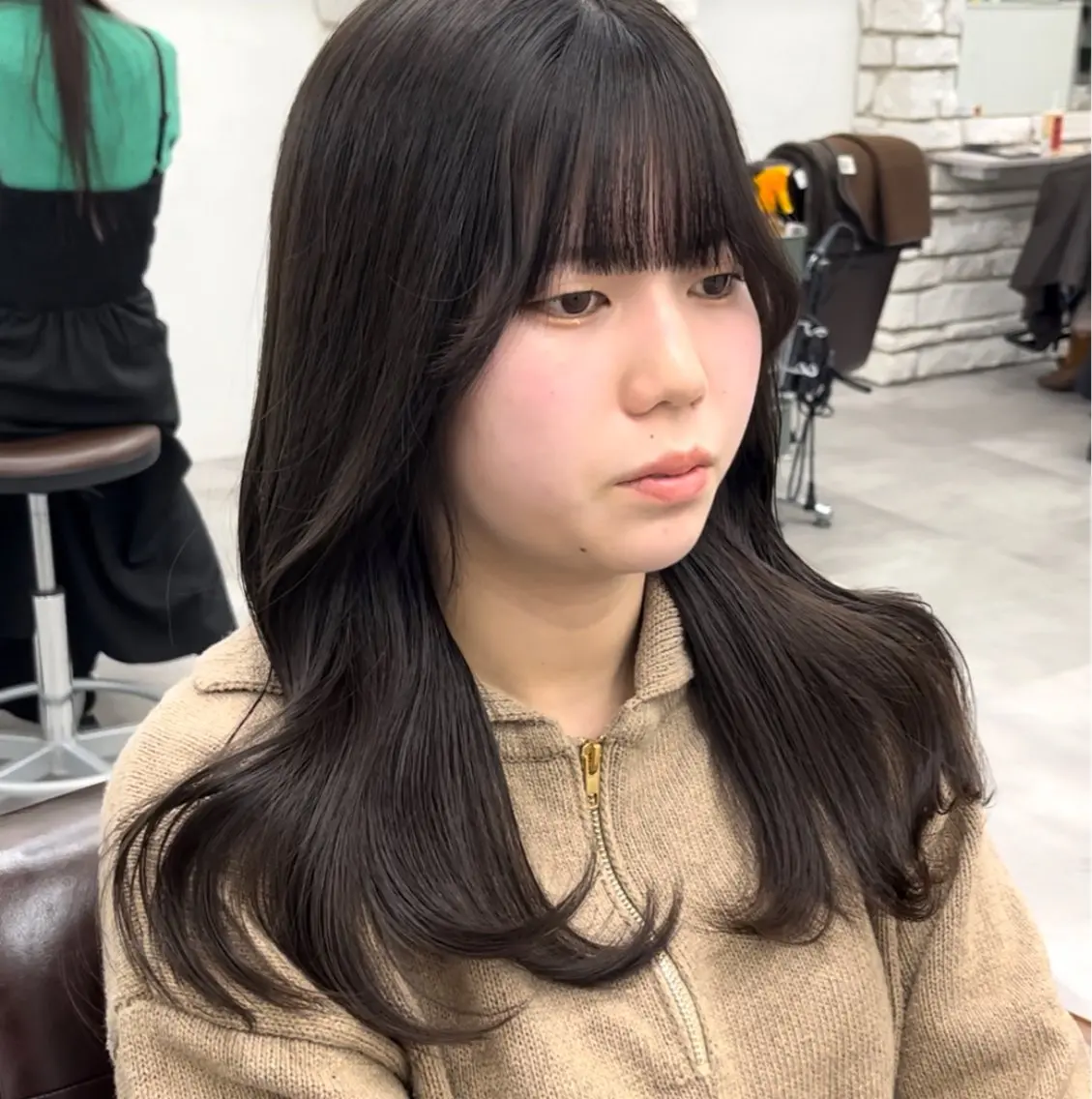 ロング カラー グレージュ カット ヘアカラー トリートメント 天王寺韓国ヘア/ 髪質改善/小山歓実のヘアスタイル