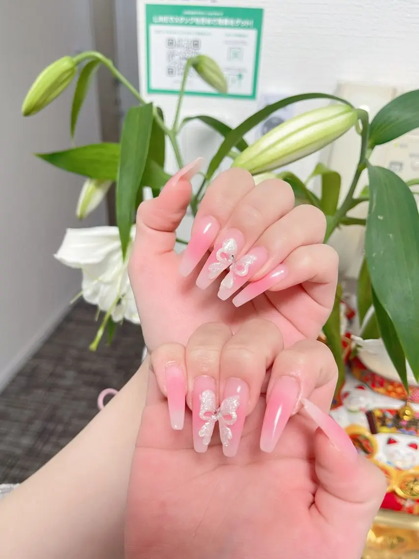 ネイル 韓国ネイル マグネットネイル 持ち込み ニュアンスネイル シンプルネイル ハンドネイル ハオ ネイルのネイルデザイン