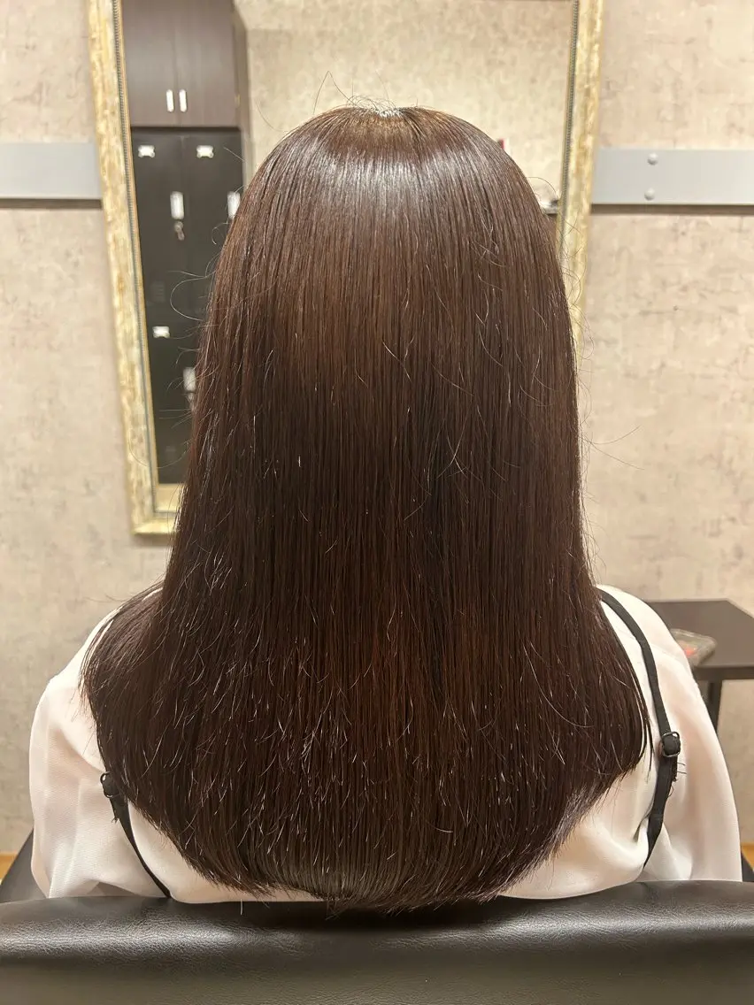 ミディアム 青柳 若奈のヘアスタイル