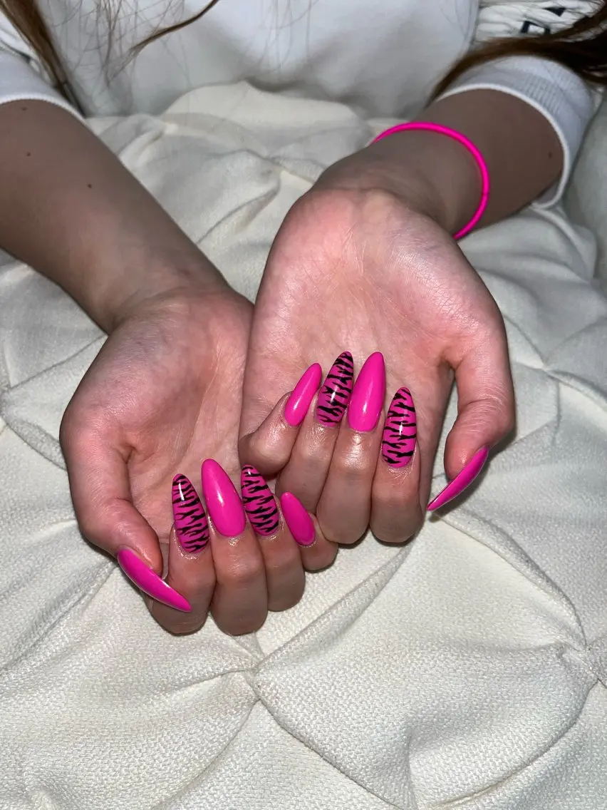 ネイル ハンドネイル nail.salon .Reversalのネイルデザイン
