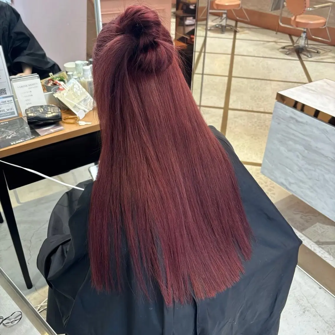 ロング 🇨🇳ハイトーン ワンホン🇰🇷ななのヘアスタイル