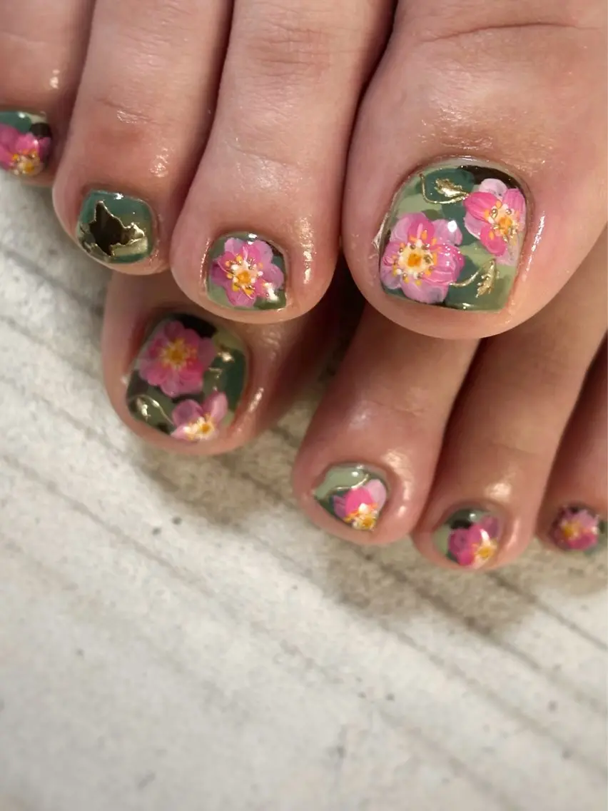 ネイル フットネイル FIORITURA Maikoのネイルデザイン