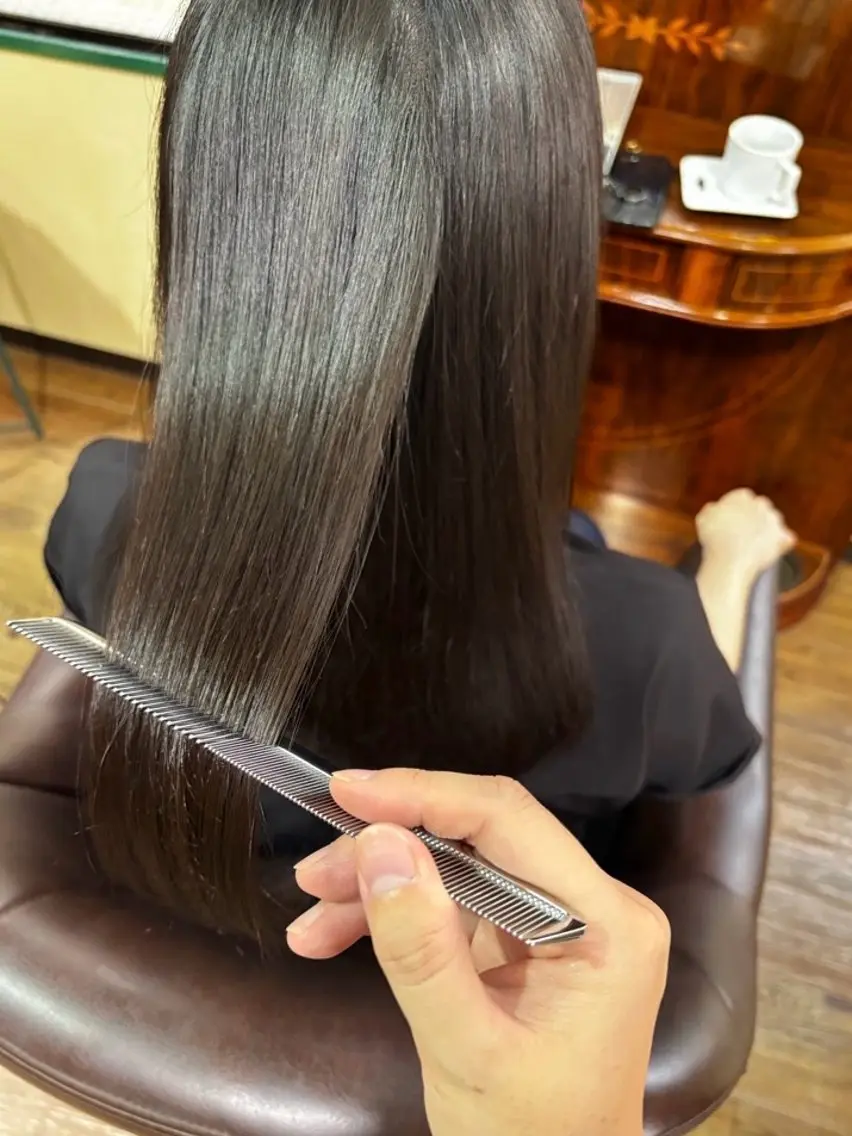 セミロング カット トリートメント . kanokoのヘアスタイル