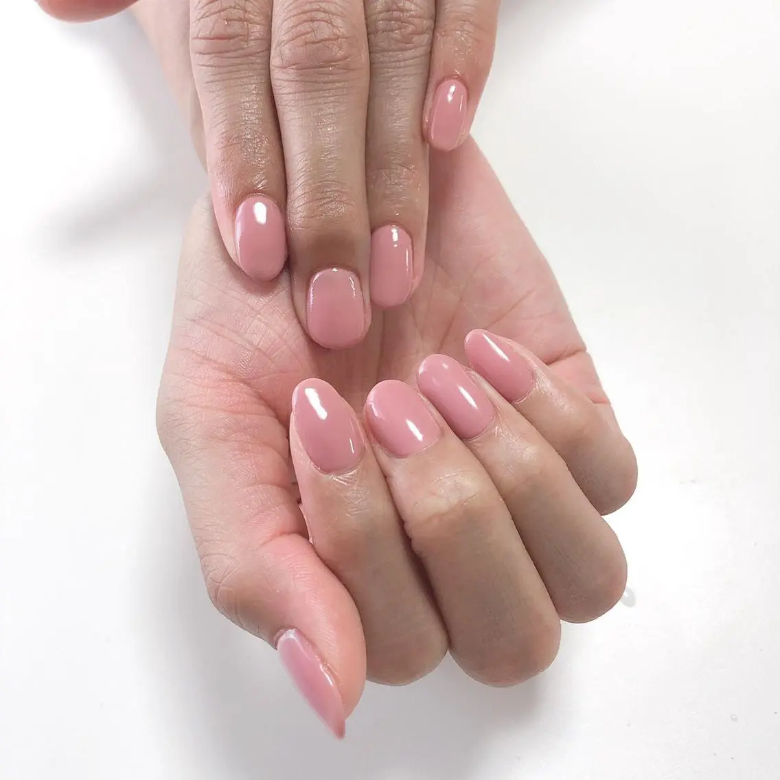 ネイル アートネイル 長さ出し フットネイル グリーン ニュアンスネイル Lily Roseスタッフ一同のマツエク・マツパデザイン