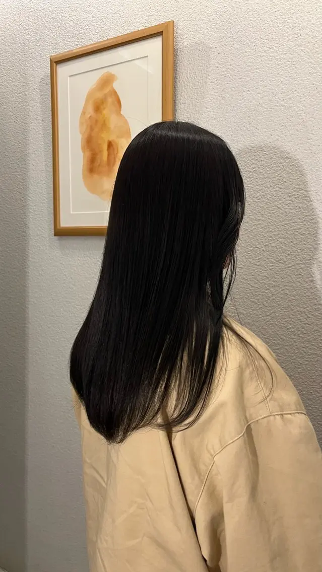 カラー 佐川 寧音　《パーマ》のヘアスタイル