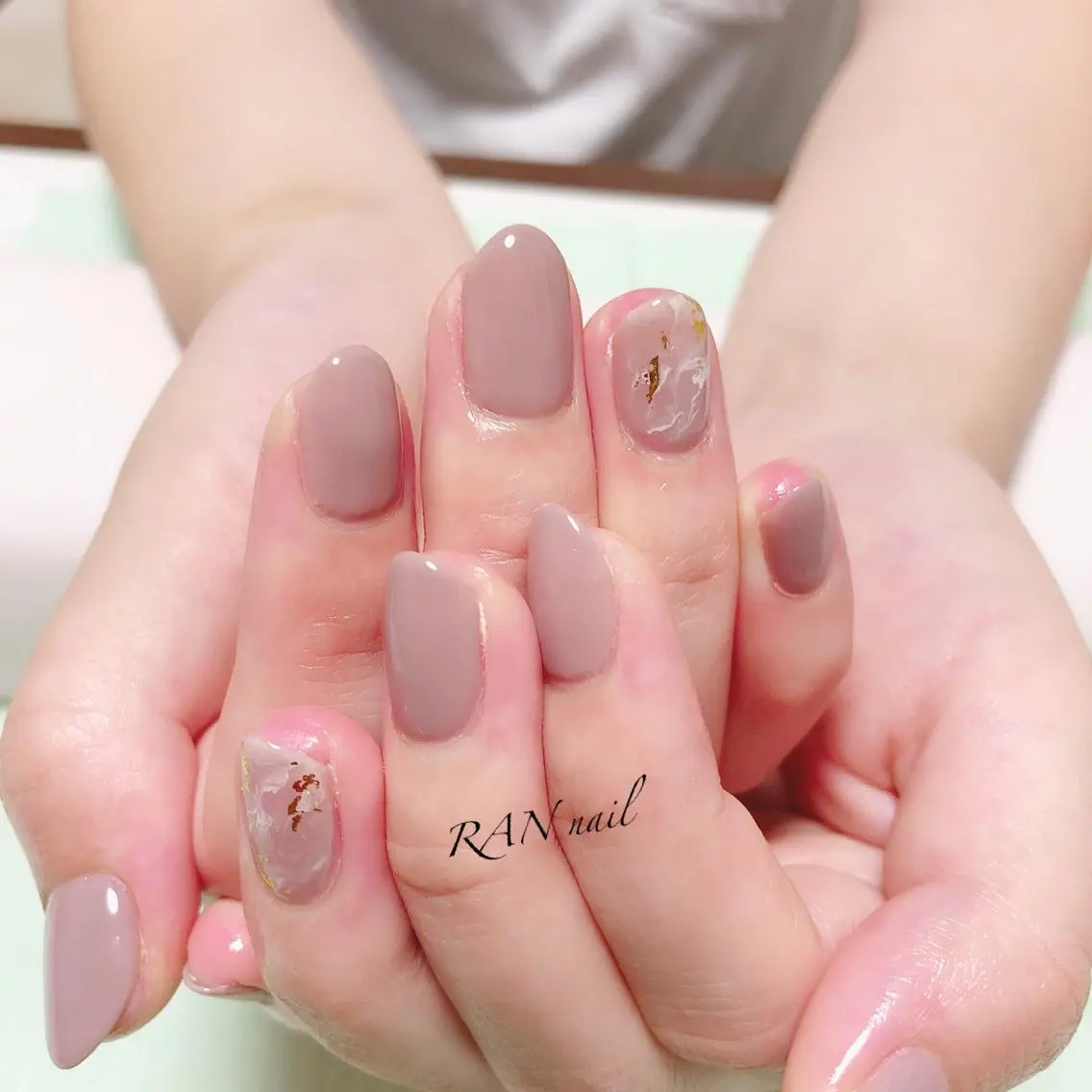 ネイル オフィスネイル ワンカラーネイル RAN nailのネイルデザイン