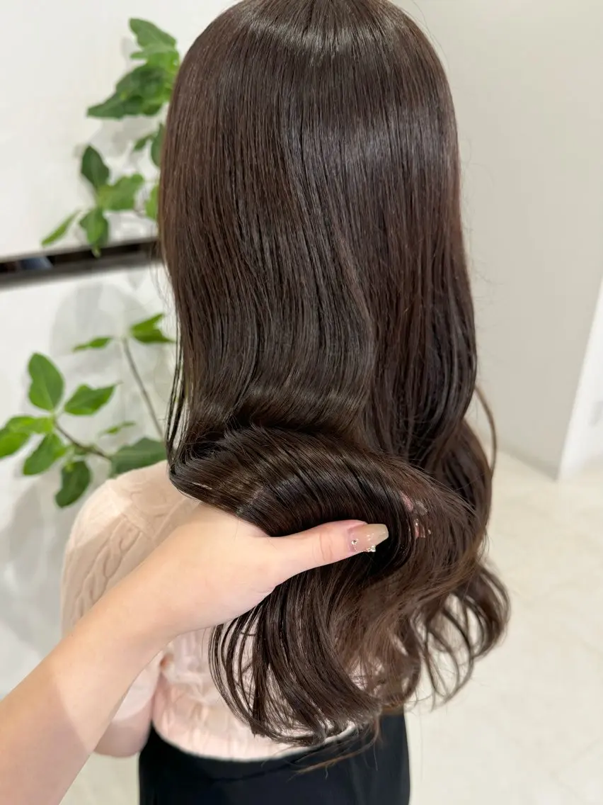 カラー amoretto kiraのヘアスタイル
