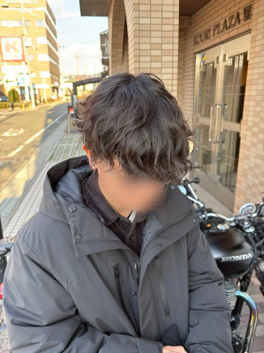 パーマ メンズ 桑田 彩奈のヘアスタイル