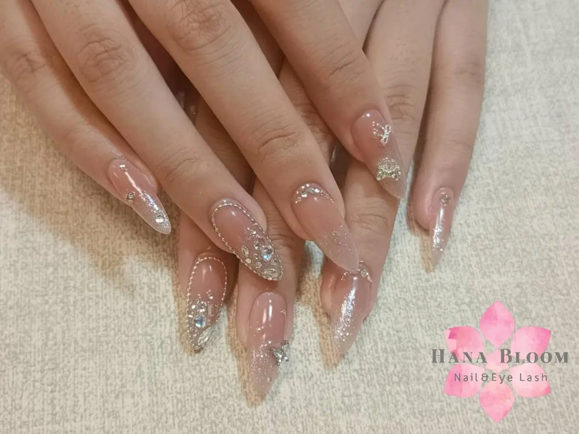 ネイル 長さ出し フットネイル 韓国ネイル マグネットネイル 持ち込み ハンドネイル ハンドケア Hana Bloom Nail 渋谷道玄坂のネイルデザイン