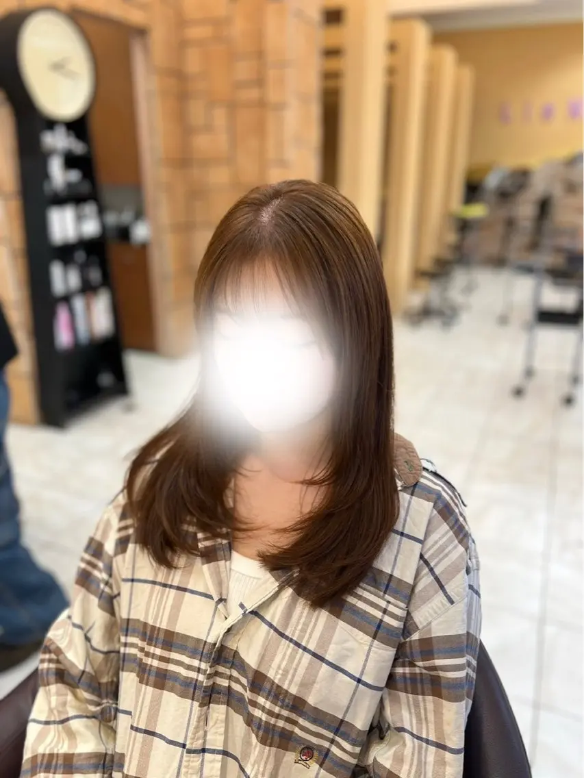 ミディアム 皆川 優奈のヘアスタイル