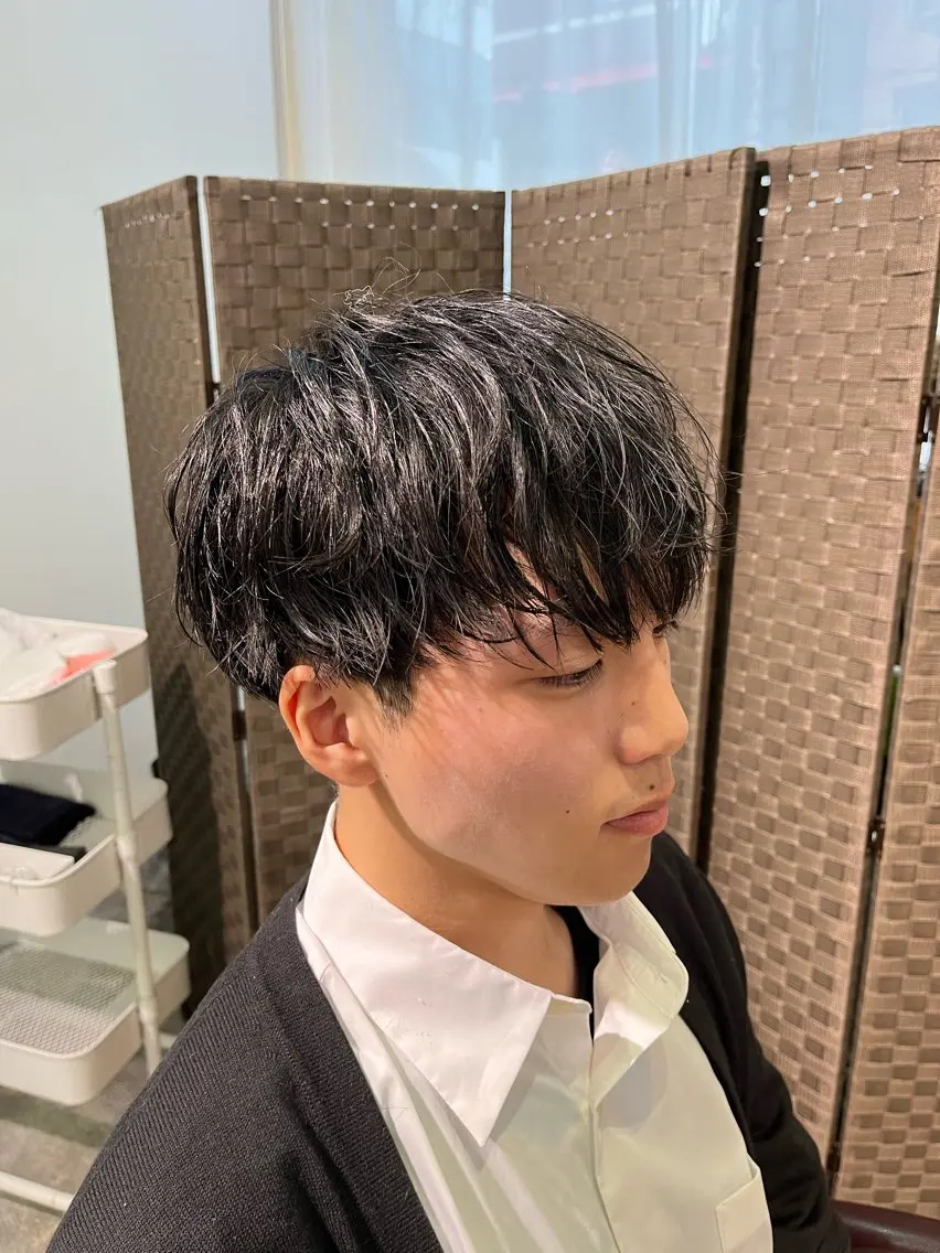 メンズ カット フェザーパーマ🌙 毛流れ yuzukiのヘアスタイル