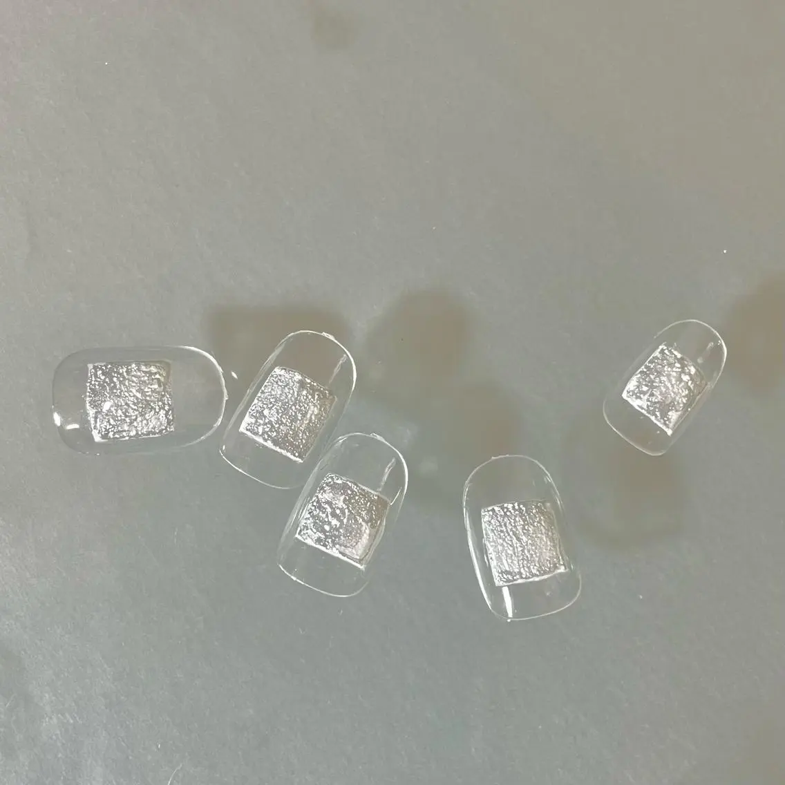 ネイル アートネイル 長さ出し ラメ(グリッター) ワンカラーネイル スカルプネイル ハンドネイル A85G ayakoのネイルデザイン