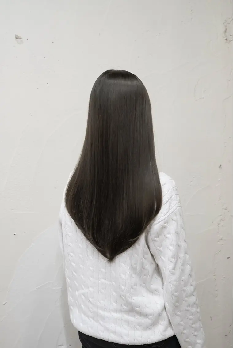 セミロング カラー グレージュ オリーブグレージュ オリーブグレー カット ヘアカラー ブリーチなし透明感 カラー/チサト🌿のヘアスタイル