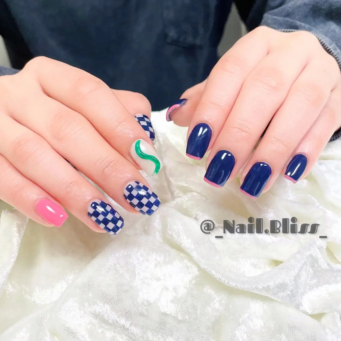 ネイル ネイビー ハンドネイル NAIL BLISSのネイルデザイン