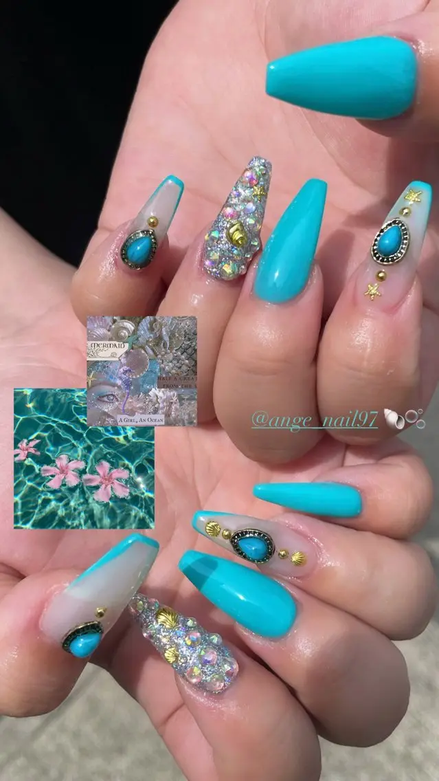 ネイル ブルー ラメ(グリッター) ロングネイル スカルプネイル 夏ネイル ハンドネイル Nail salon 🎀Angeのネイルデザイン