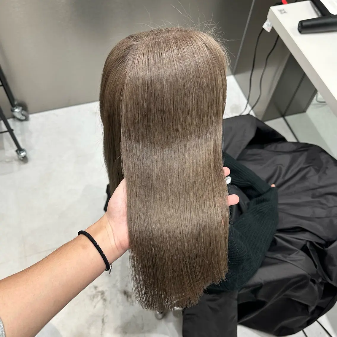 ミディアム カラー ヘアカラー 💫艶ハイトーン×髪 質改善💫リュウトのヘアスタイル