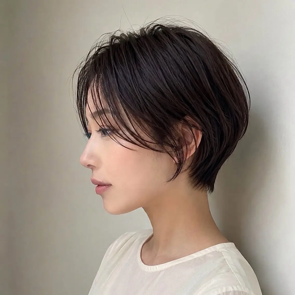 ショート 長谷川 澄のヘアスタイル