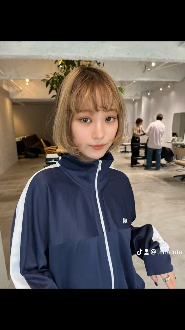 ミディアム uta ウタのヘアスタイル