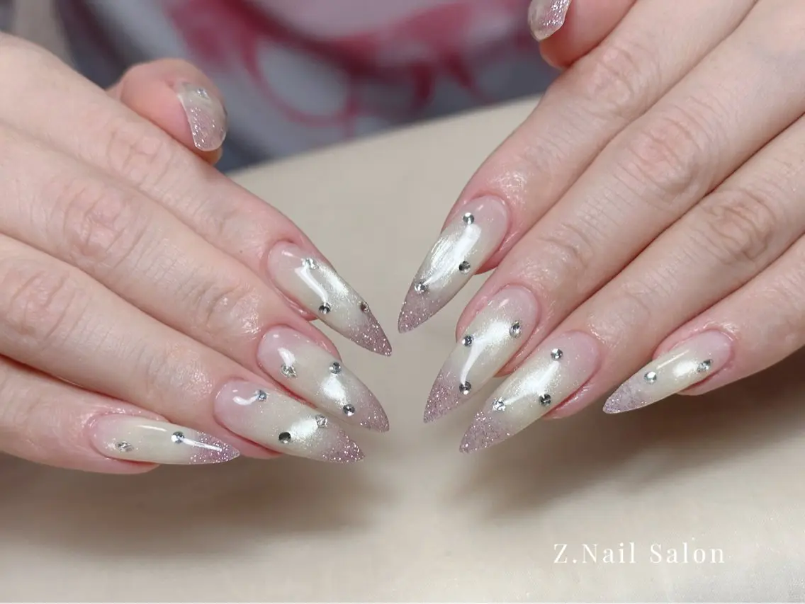 ネイル ハンドネイル Z.Nail Salonのネイルデザイン
