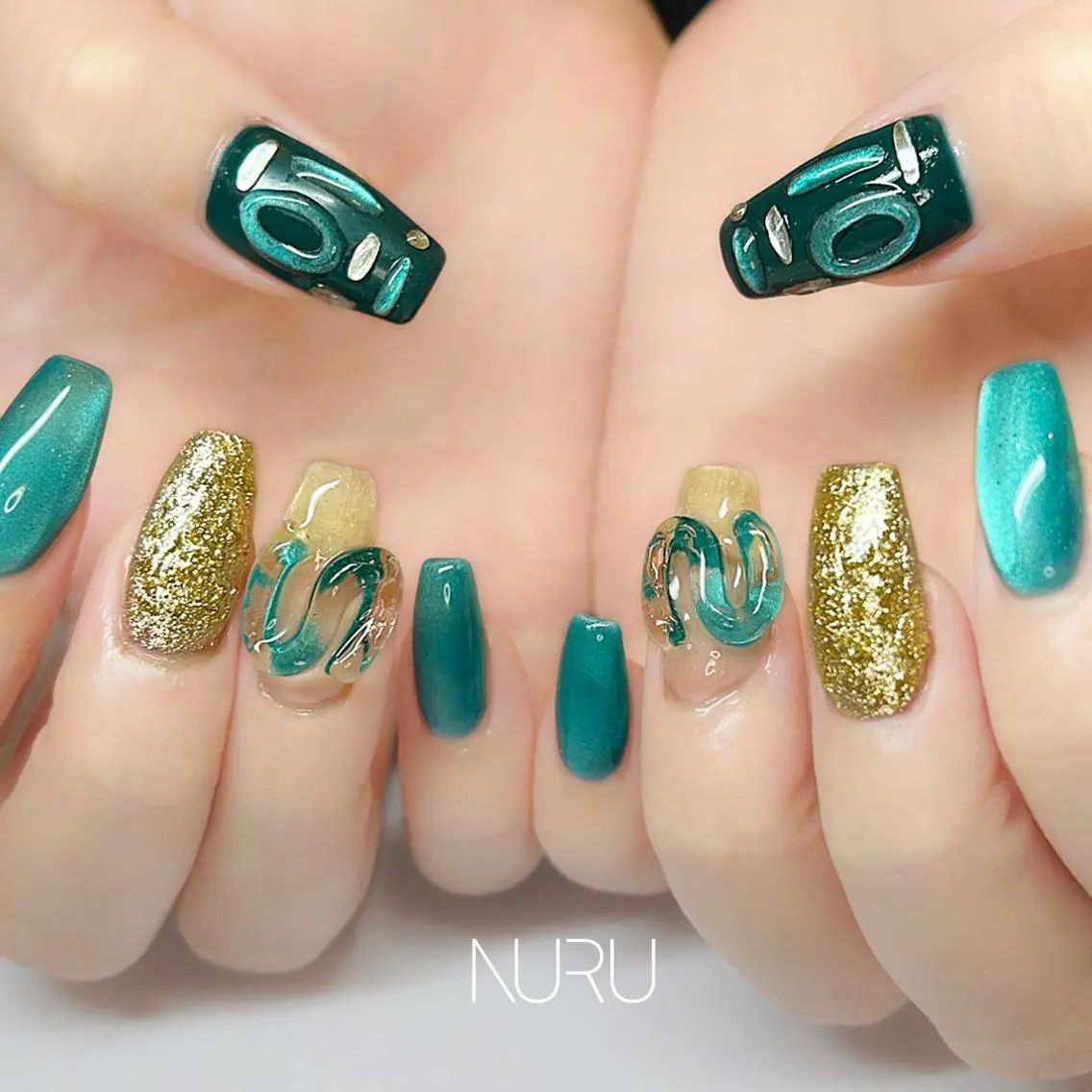 【HAND】個性派シーズンcollectionB:2200円(フット+500円/オフありorオフなし) ※4本アート目安の写真