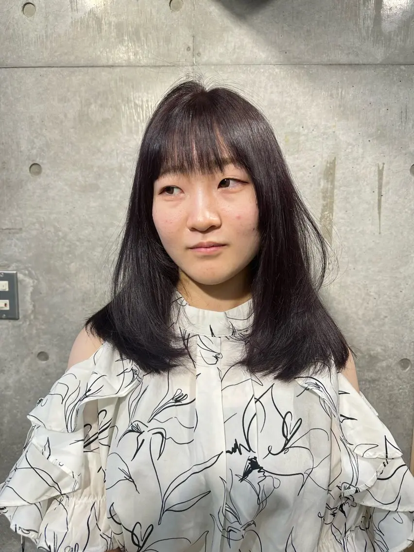セミロング カラー アディクシーカラー ブリーチ ケアブリーチ ダブルカラー イヤリングカラー DAIKIベージュ 🍂レイヤーカットのヘアスタイル