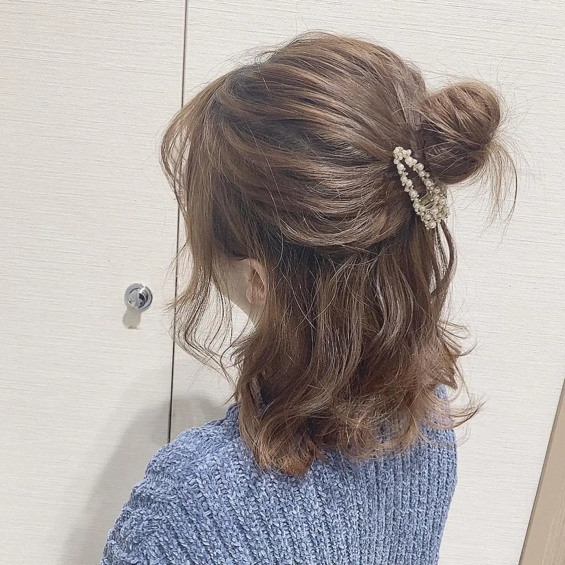 ミディアム パーマ ブリーチ🐰インナー ♡ハイライト♡綾🐰のヘアスタイル