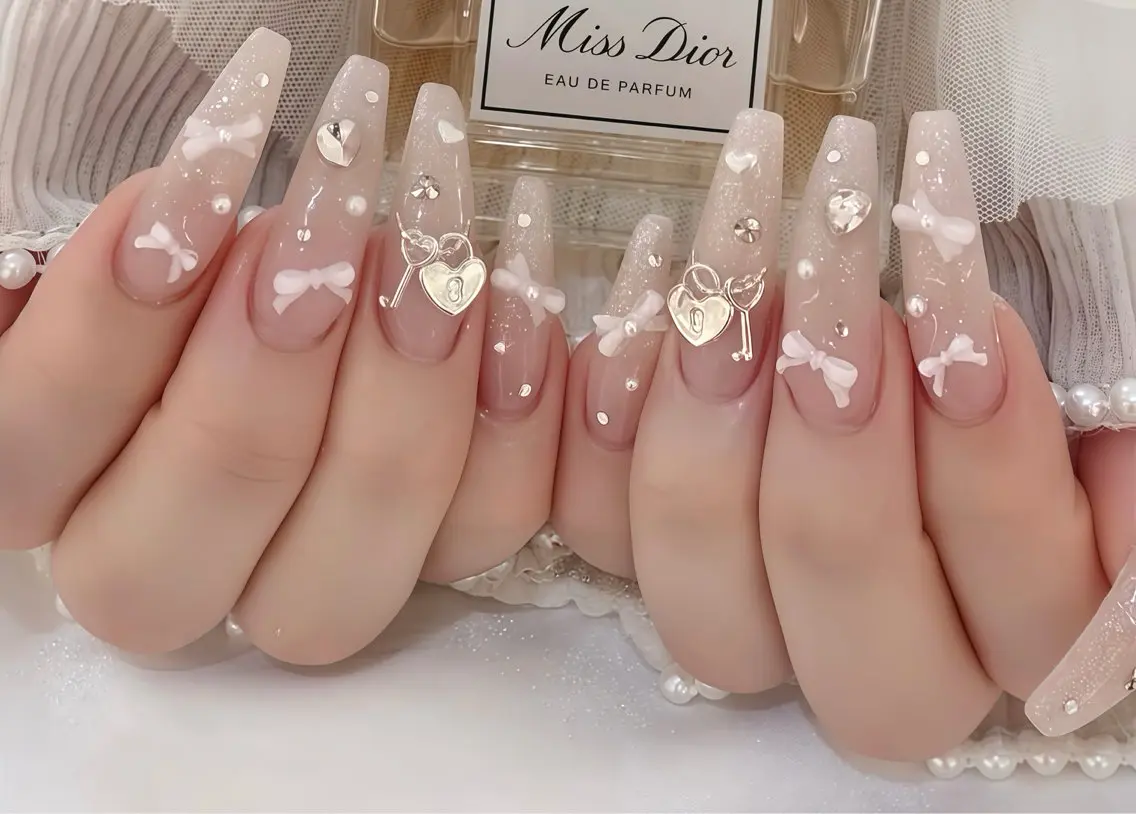 ネイル オーロラネイル チークネイル フットネイル フレンチネイル ジェルネイル NEW NAIL💞 yukiのネイルデザイン