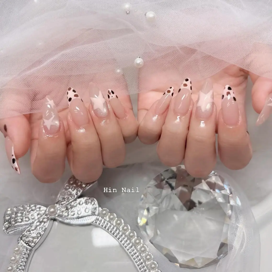 ネイル ハンドネイル Hin Nailのネイルデザイン