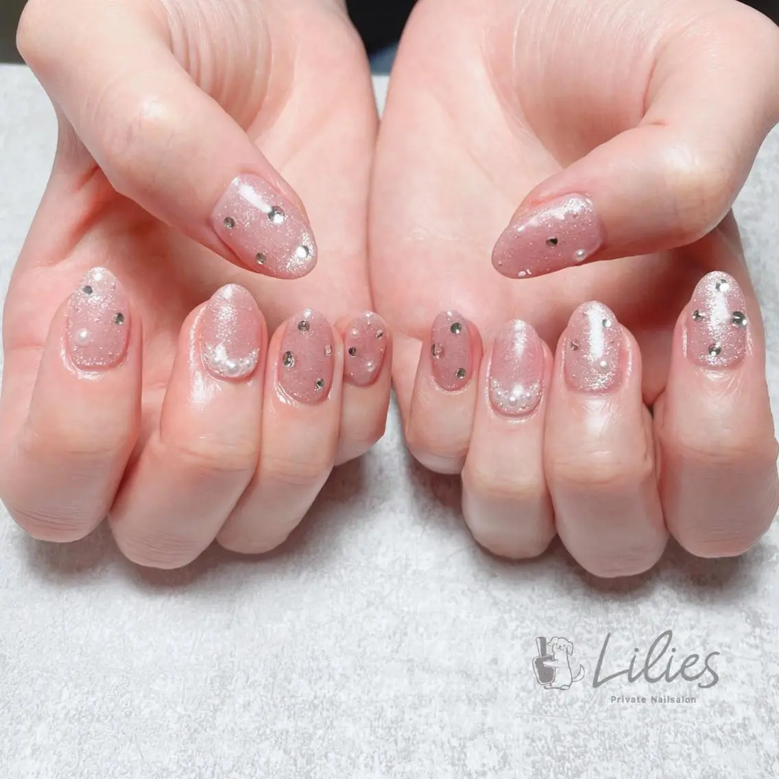 ネイル Nailsalon Liliesのネイルデザイン