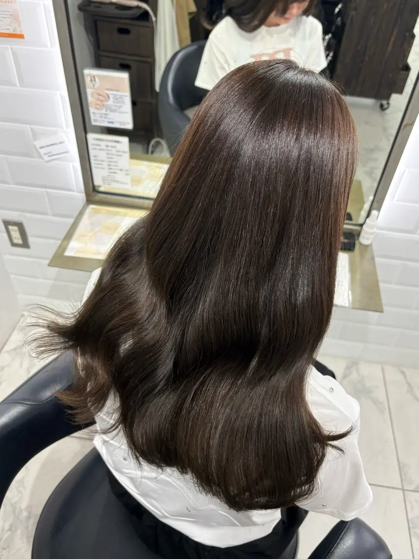 ✨️イチオシ✨️ カット+髪質再整カラー+質感再整トリ(ロング料金+1650円)の写真