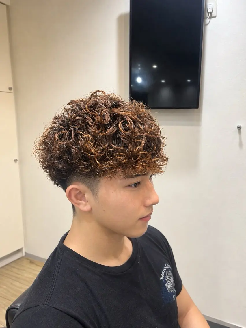 ショート パーマ メンズ メンズパーマ プードルパーマ プードルパーマ パーマ／メンズ ／カット/横山のヘアスタイル