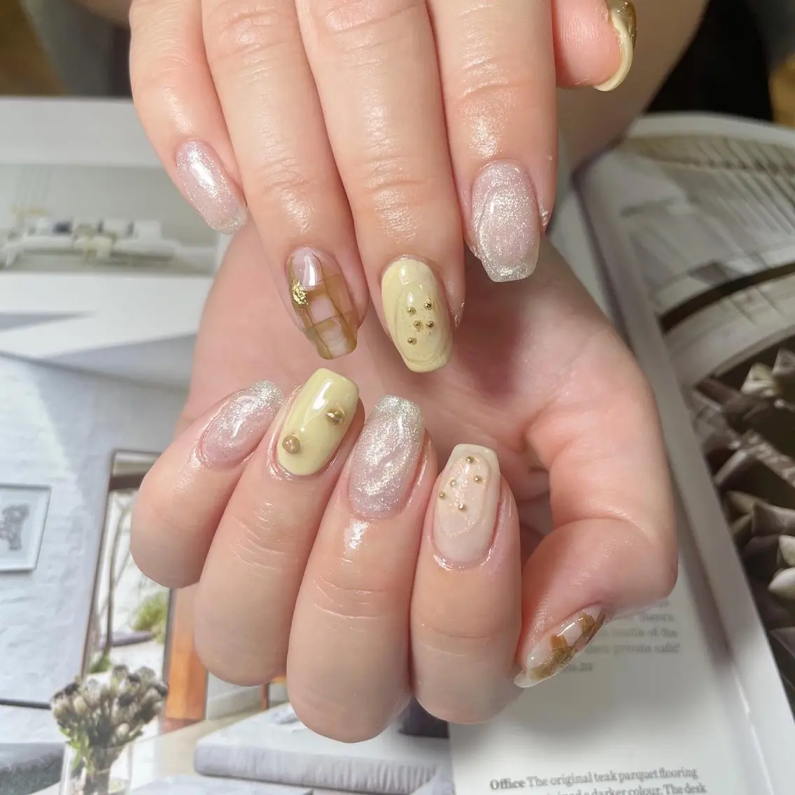 ネイル ニュアンスネイル Lofinails ちひろのネイルデザイン