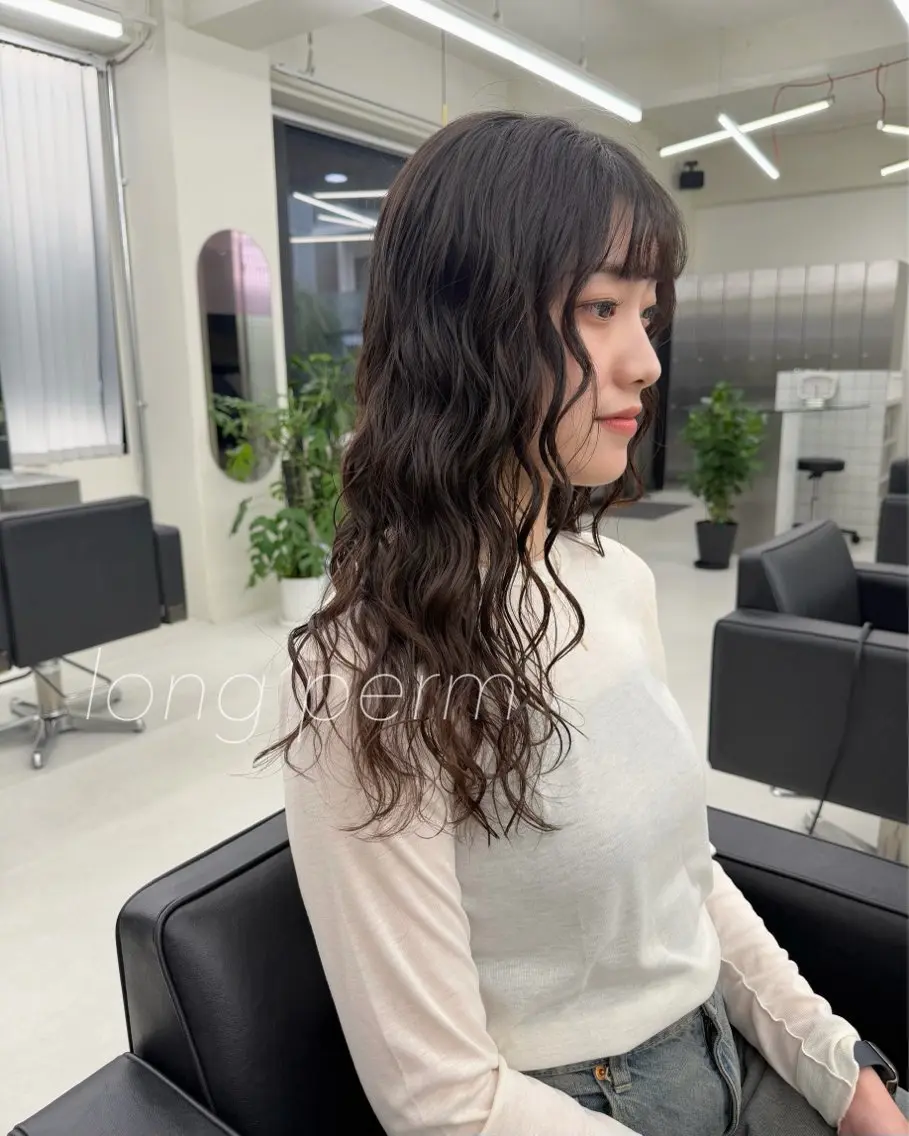 ロング パーマ ロング カット パーマ トリートメント 【表参道】Ruri デジタルパーマのヘアスタイル