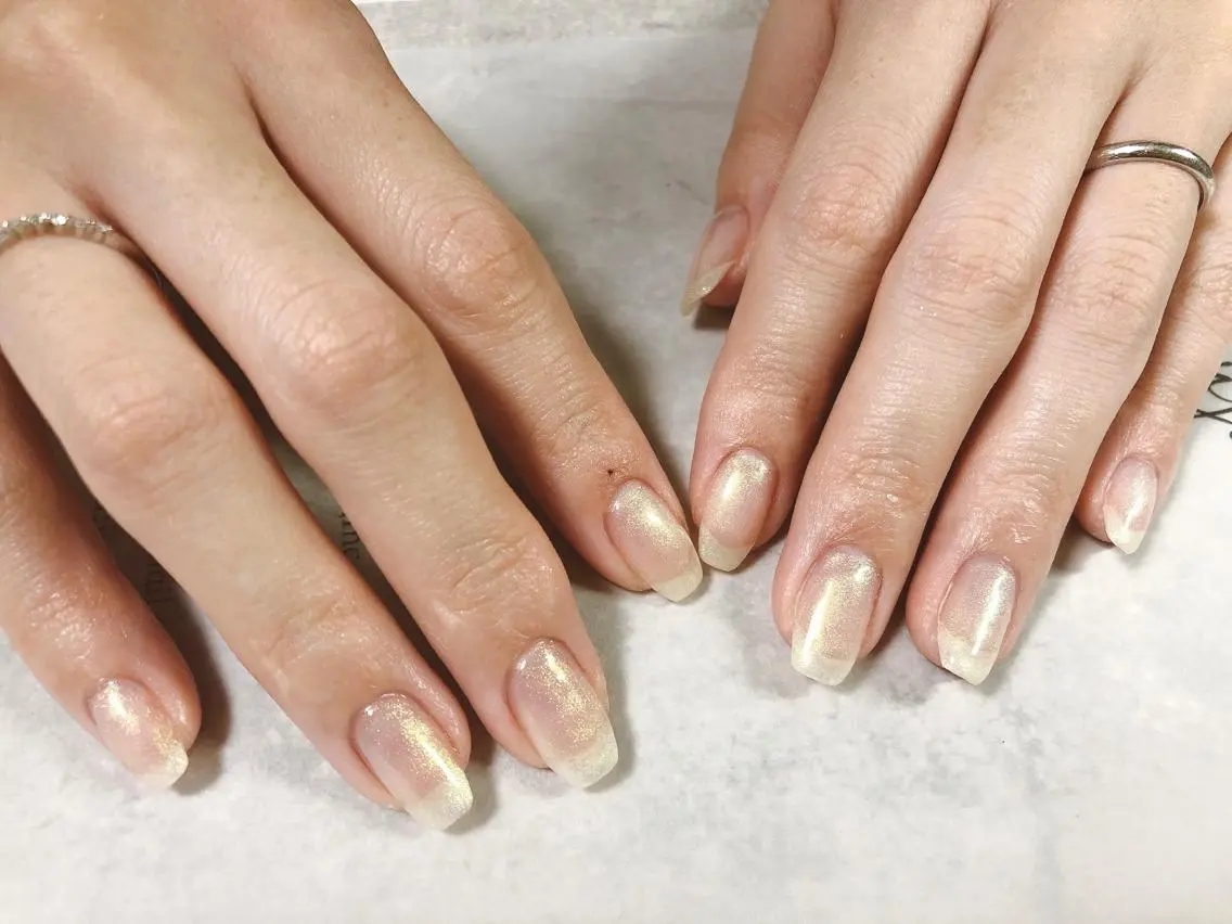 ネイル ワンカラーネイル ハンドネイル mogunail &blowのネイルデザイン