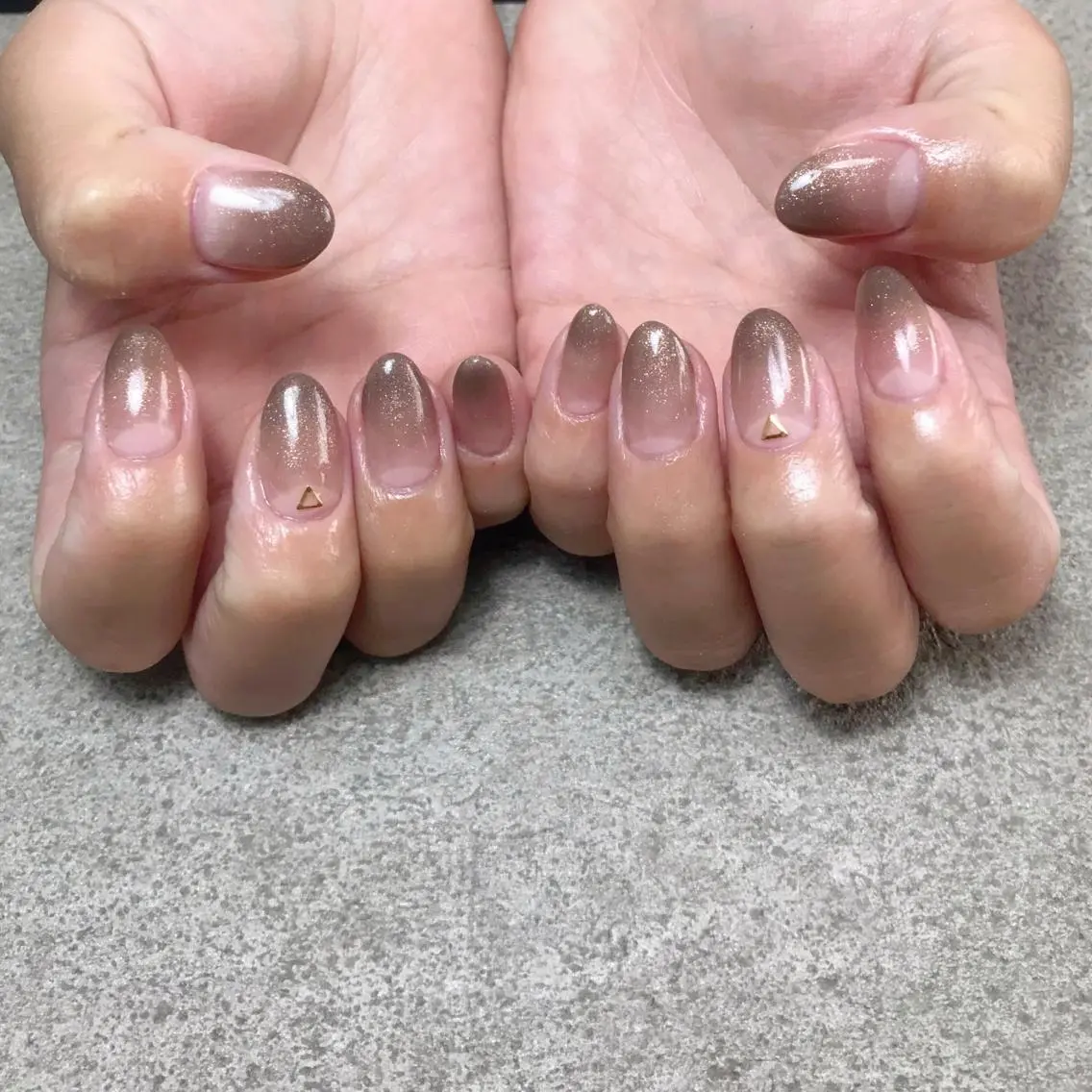 ネイル ハンドネイル nailroom DIASOMNIAのネイルデザイン