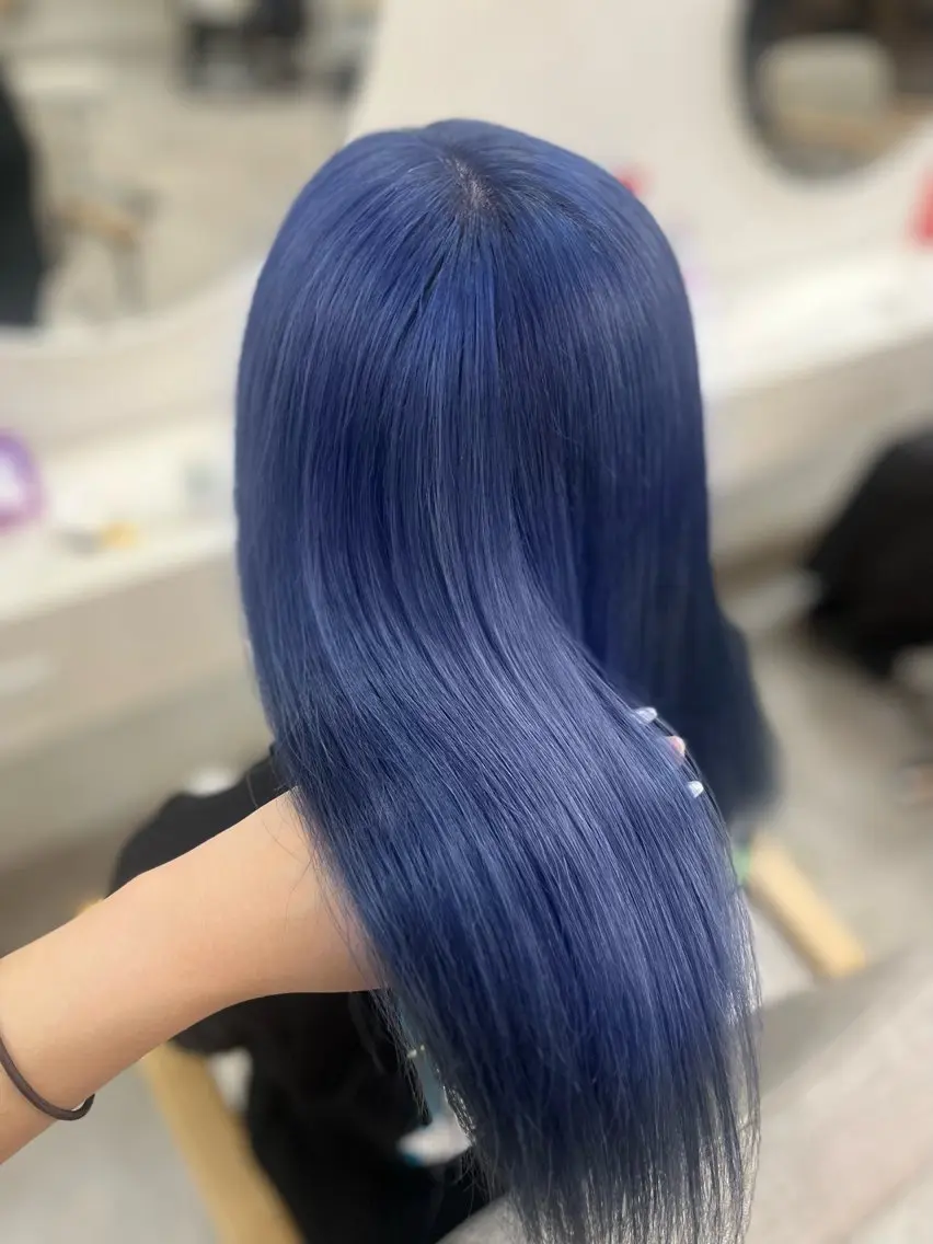 ミディアム カラー ブルーカラー 透明感カラー ラベンダーカラー 🦋Yui🦋透明感 /ベージュ/Wカラーのヘアスタイル