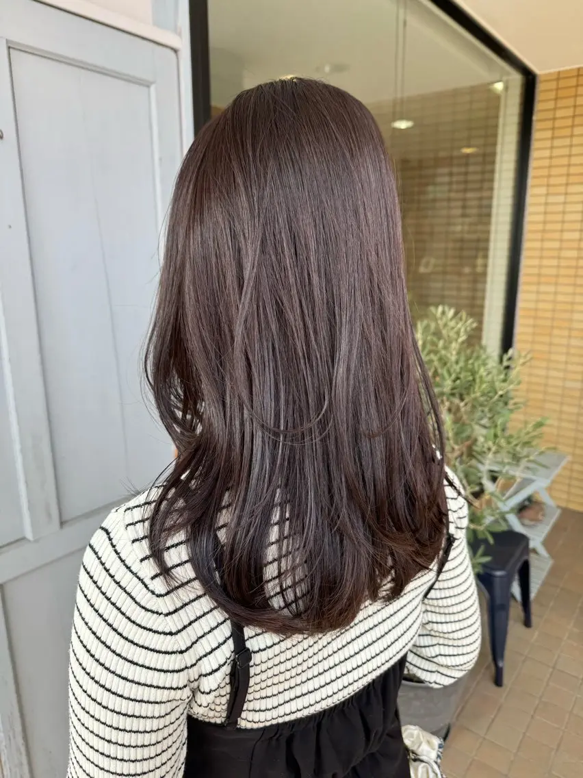 ロング カラー ブラウンカラー ヘアカラー トリートメント ツキダテ ユイのヘアスタイル