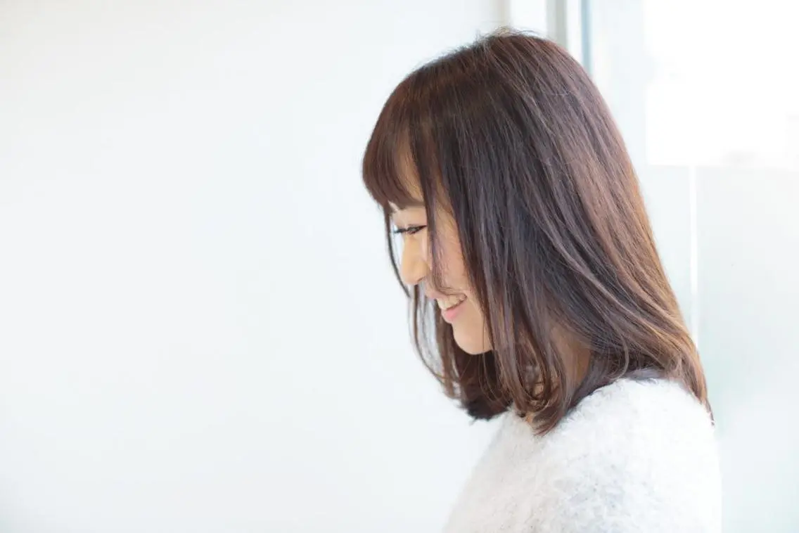 ミディアム OKIMOTO NAOKAのヘアスタイル